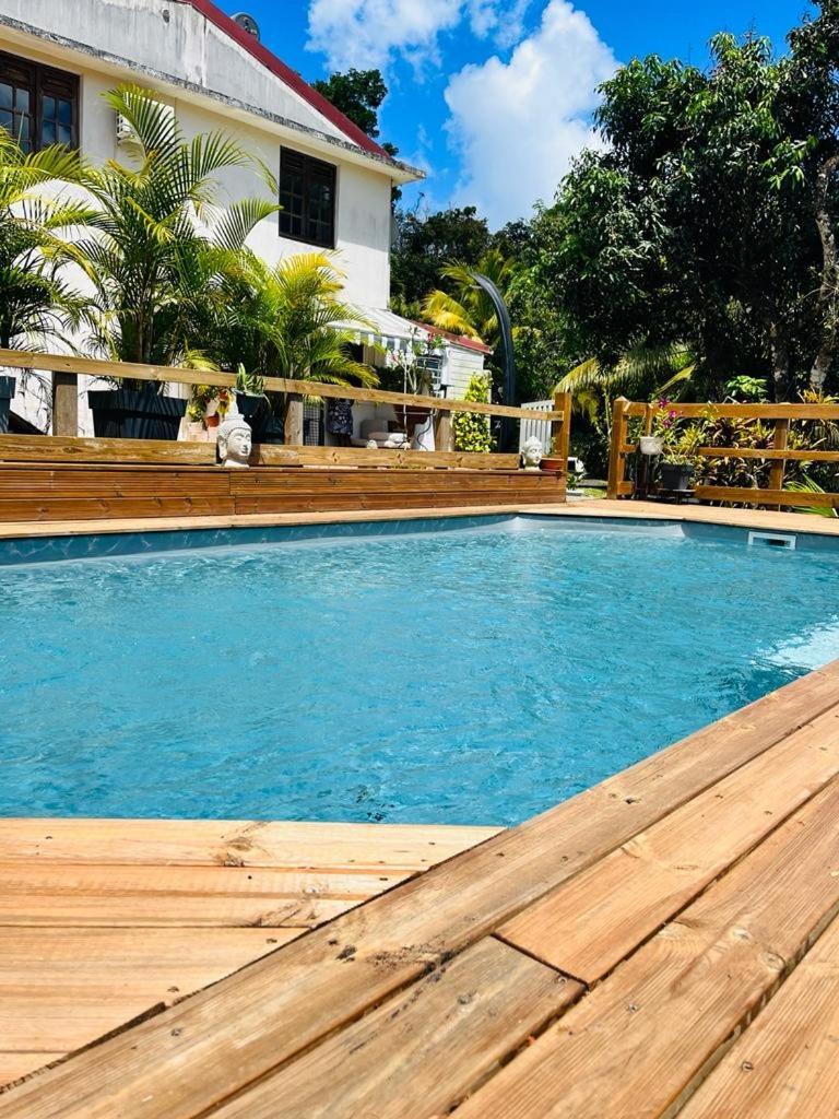 Corossol Apartment Фор дьо Франс Екстериор снимка
